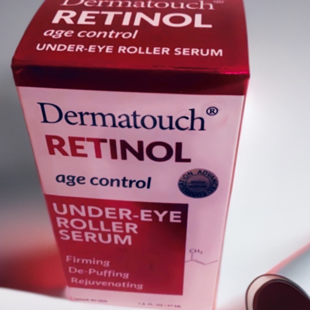 DERMATOUCH RETINOL Age Control Under- Eye Roller Serum